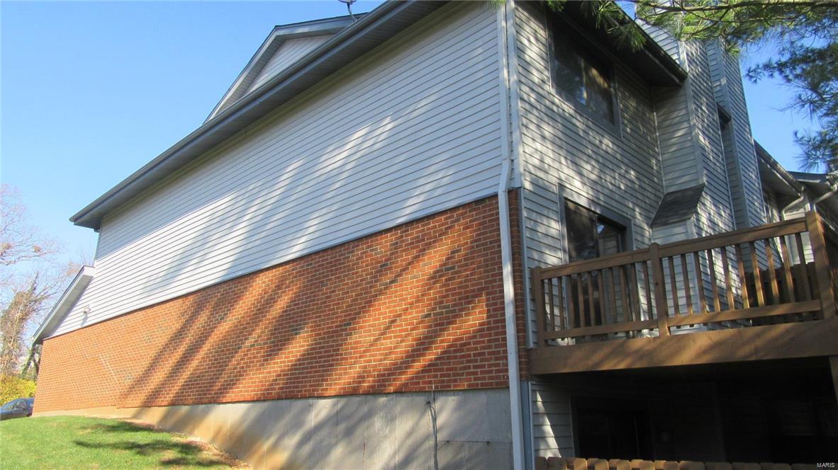 Treetop Condo One-B - Residential