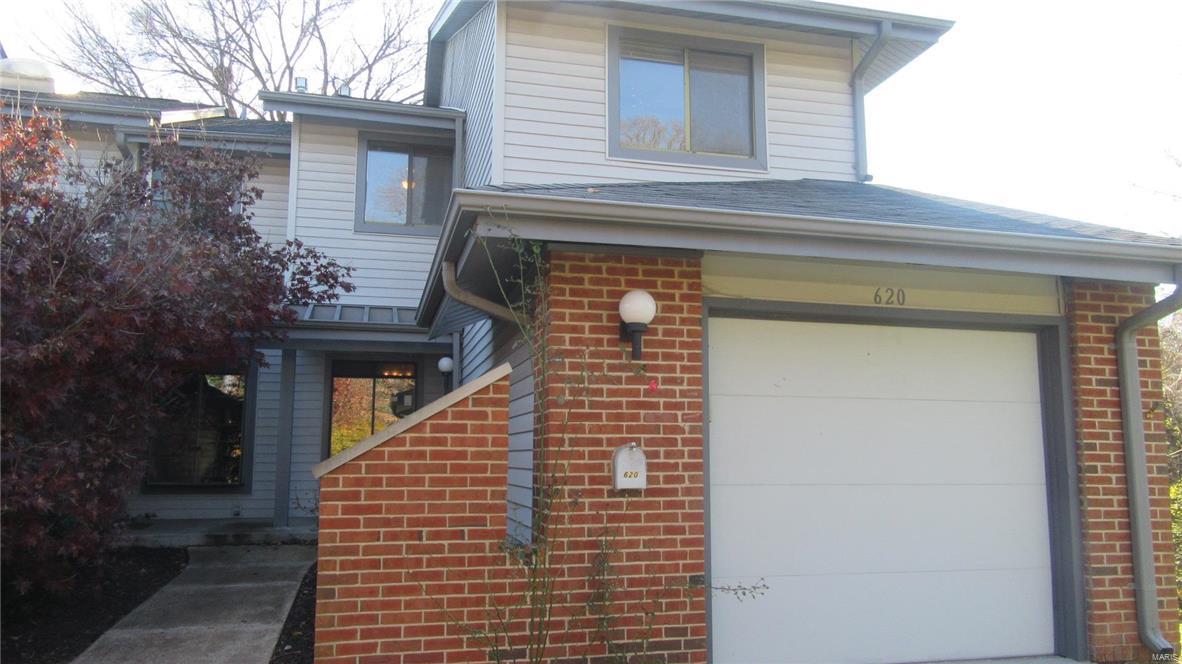 Treetop Condo One-B - Residential