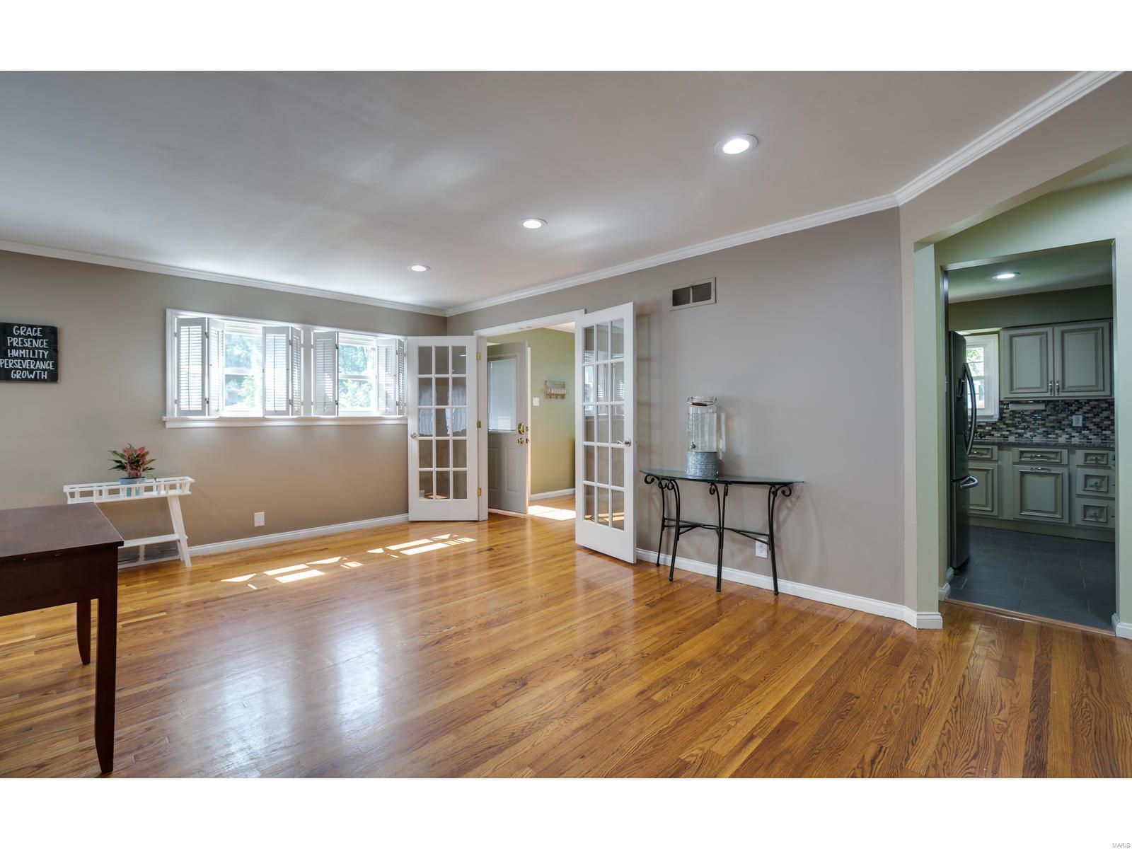 Webster Oaks - Residential
