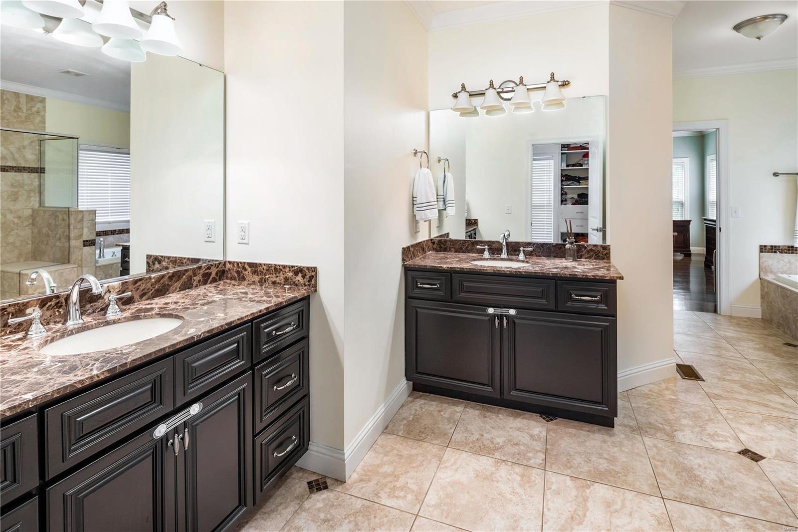 Venneman Estate - Residential