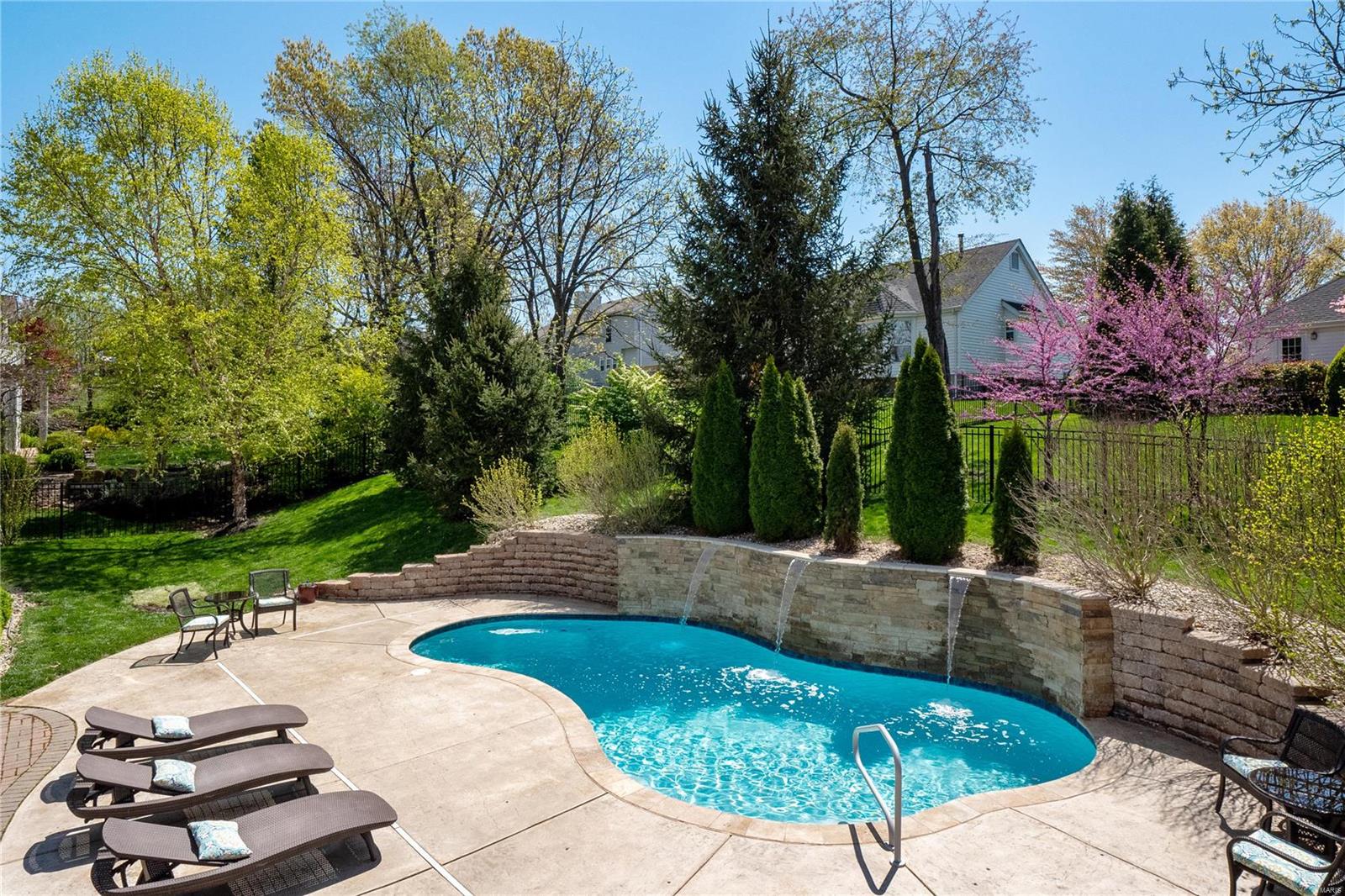 Bent Ridge - Residential