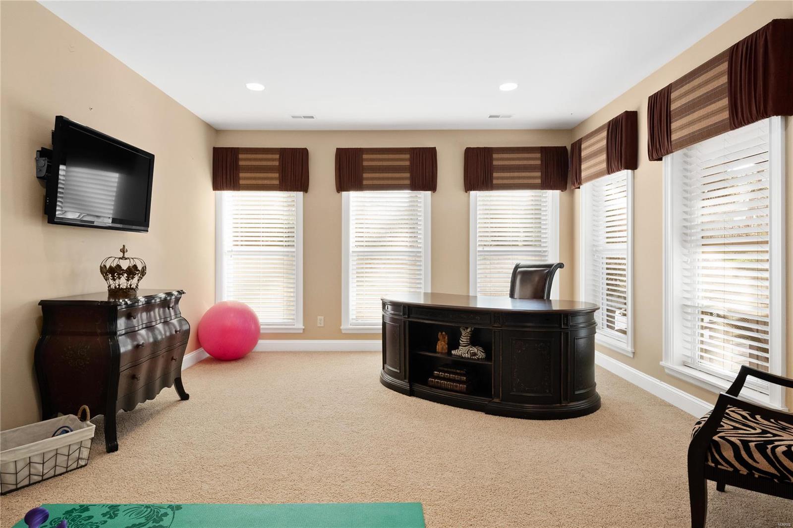 Bent Ridge - Residential