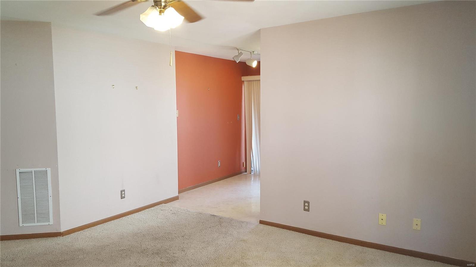 Victoria Crossing Easement 18 At - Residential Lease