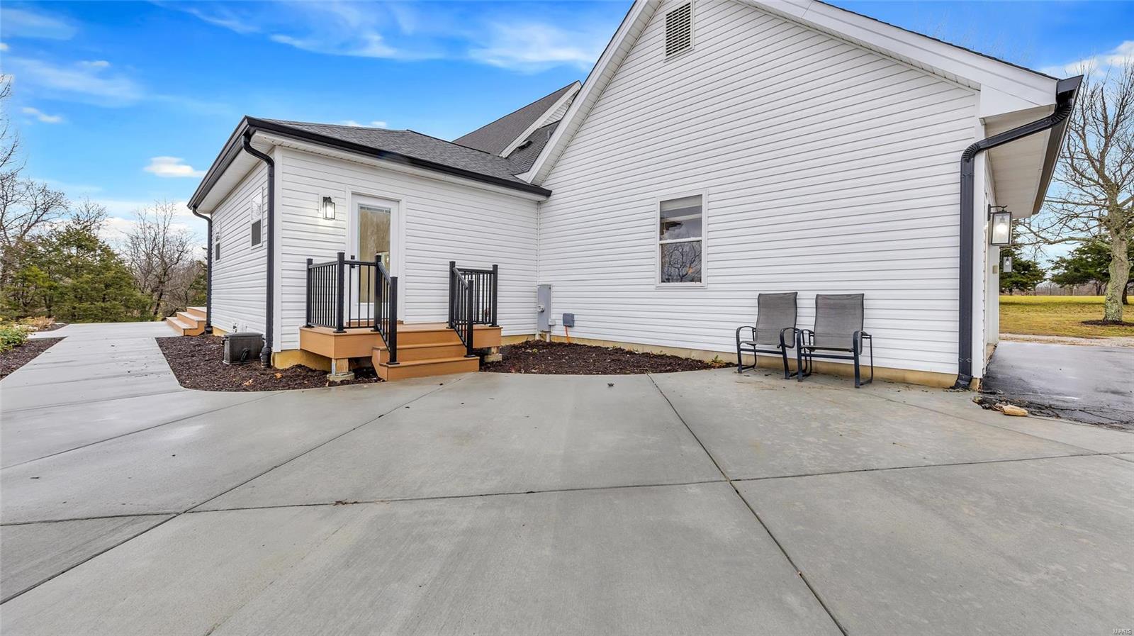 None-Unrestricted - Farm