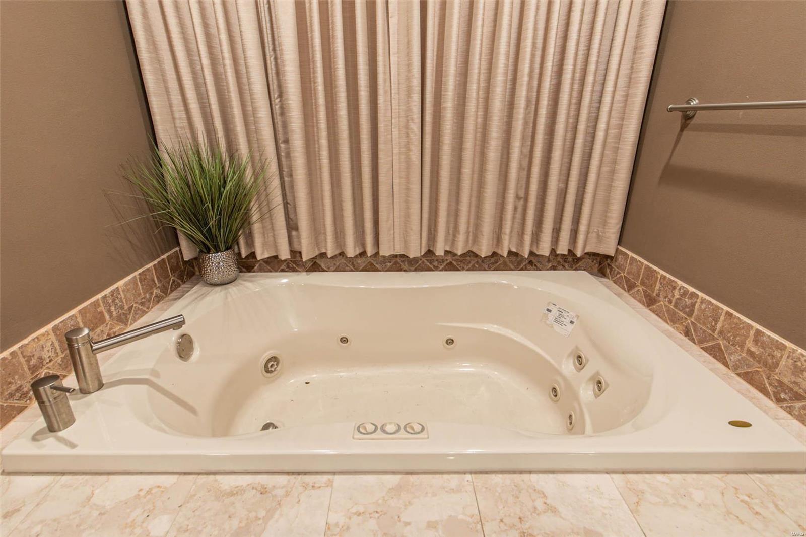 WESTBLUFF - Residential