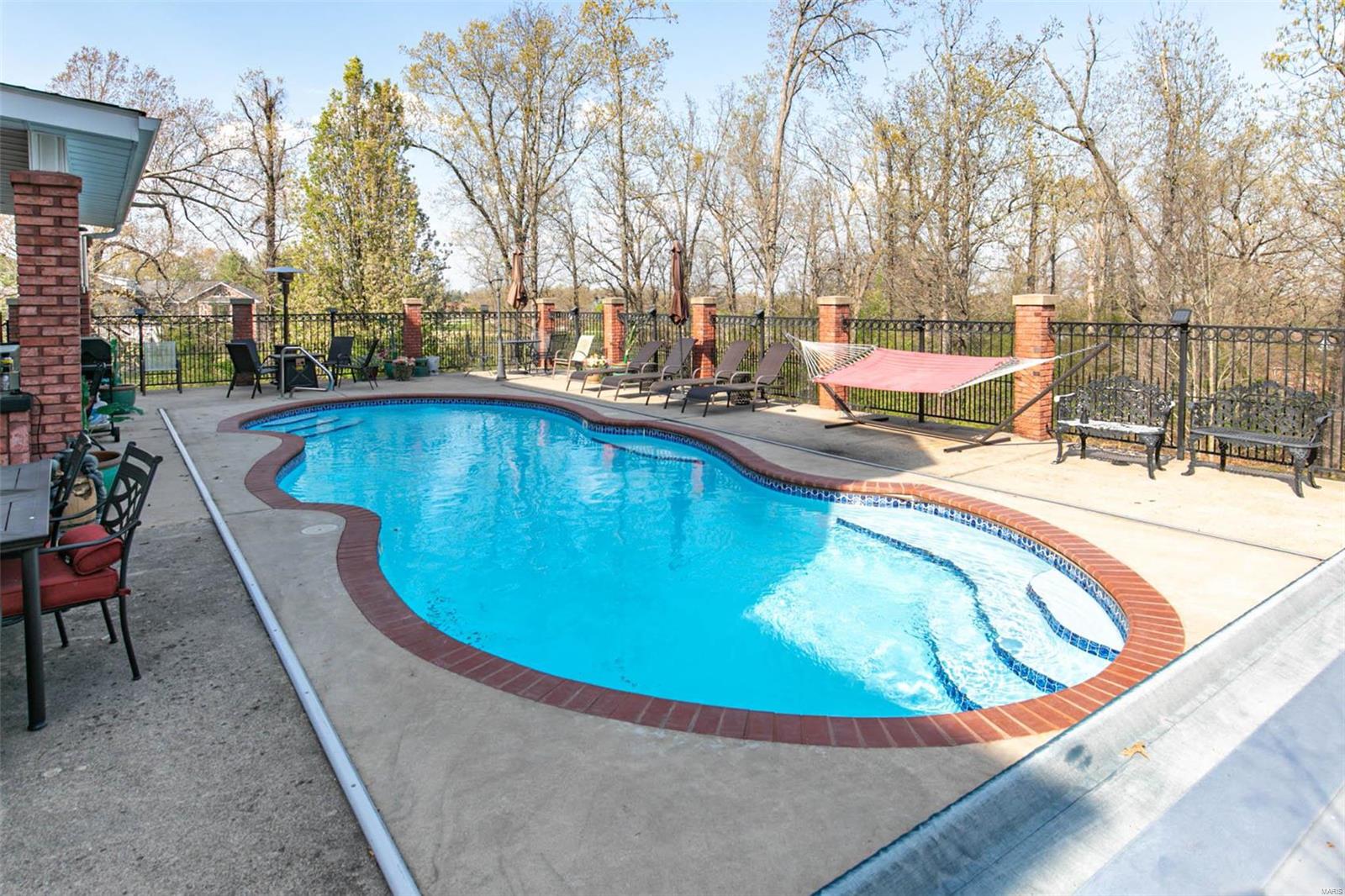 WESTBLUFF - Residential