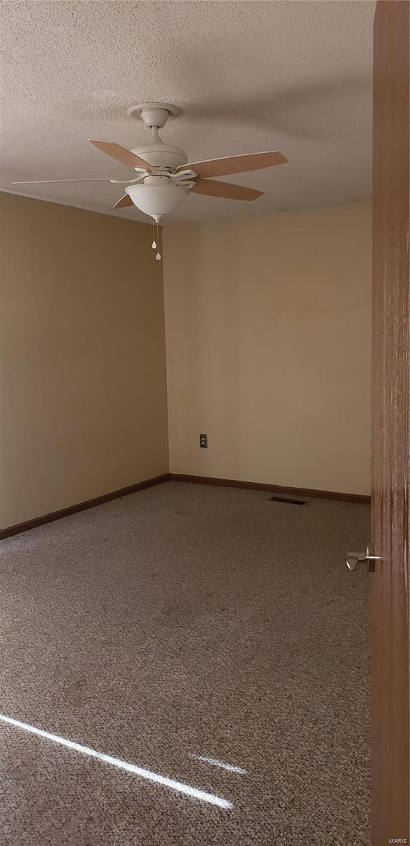 Oaks Condos 1 - Residential