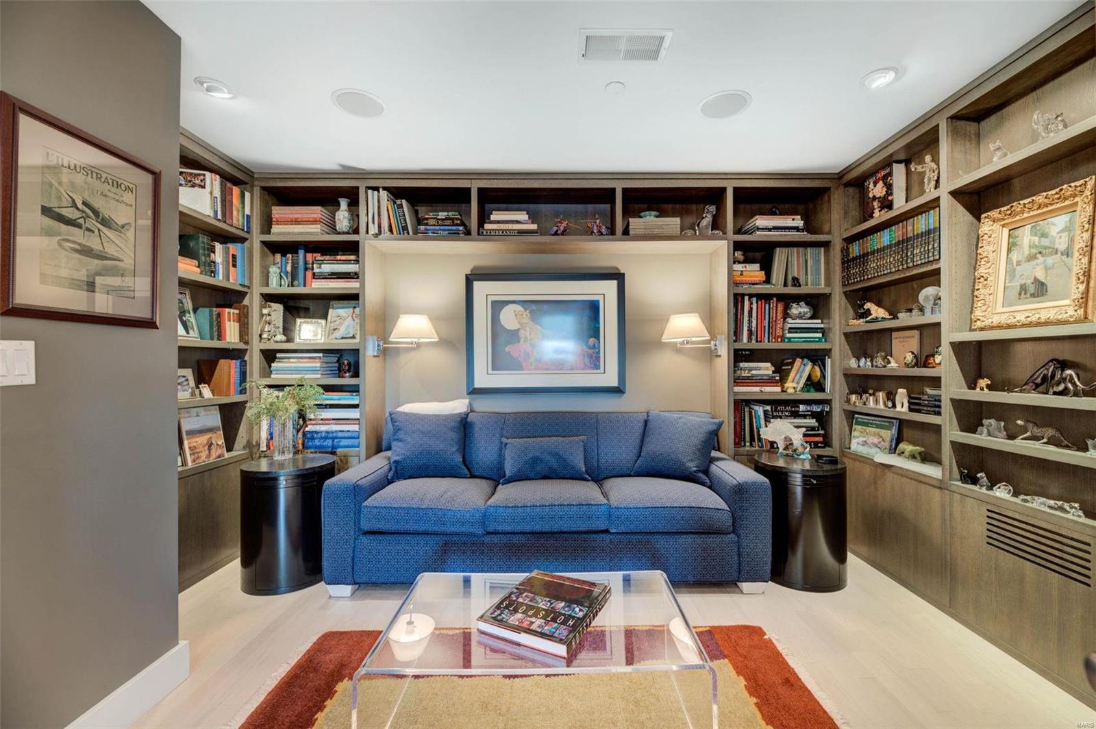 Park Plaza Residential Condo - Residential