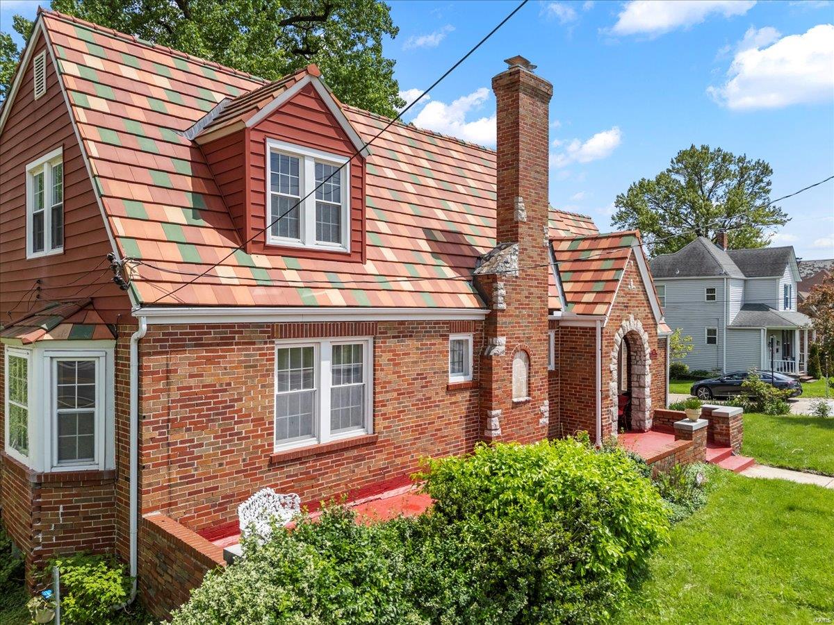 St Louis, Missouri 63135, United States, 3 Bedrooms Bedrooms, ,3 BathroomsBathrooms,Residential,Pending,118022