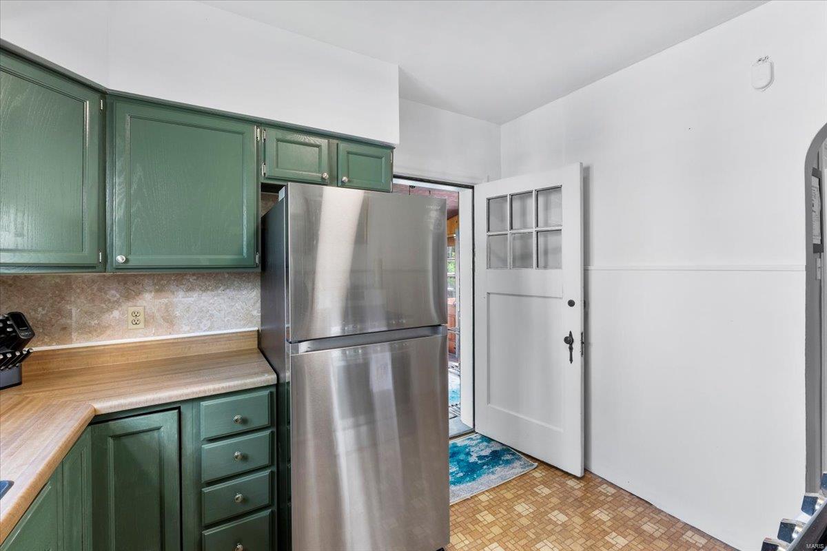 St Louis, Missouri 63135, United States, 3 Bedrooms Bedrooms, ,3 BathroomsBathrooms,Residential,Pending,118022