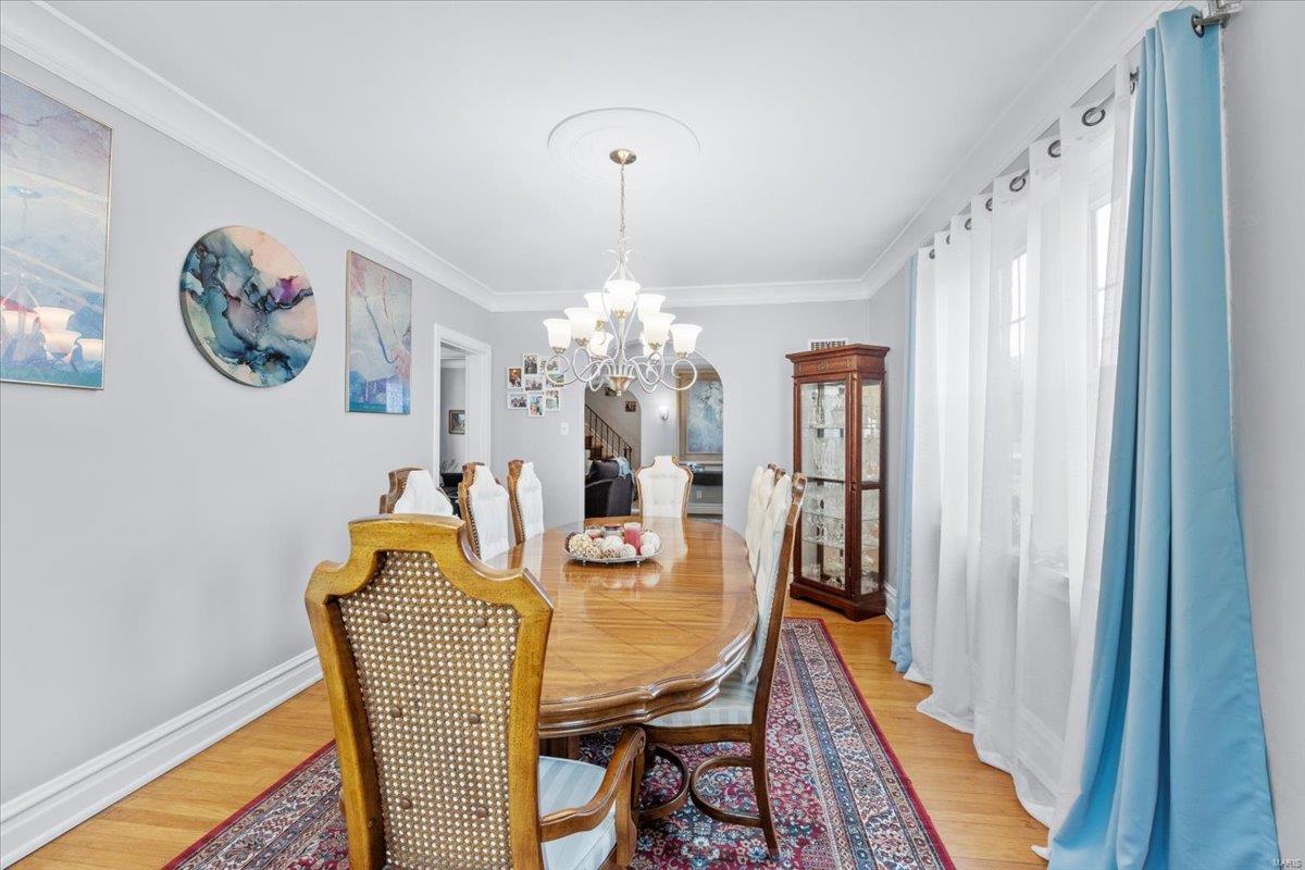 St Louis, Missouri 63135, United States, 3 Bedrooms Bedrooms, ,3 BathroomsBathrooms,Residential,Pending,118022