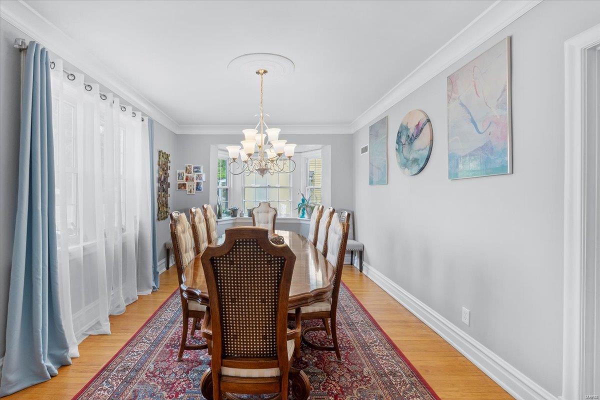 St Louis, Missouri 63135, United States, 3 Bedrooms Bedrooms, ,3 BathroomsBathrooms,Residential,Pending,118022