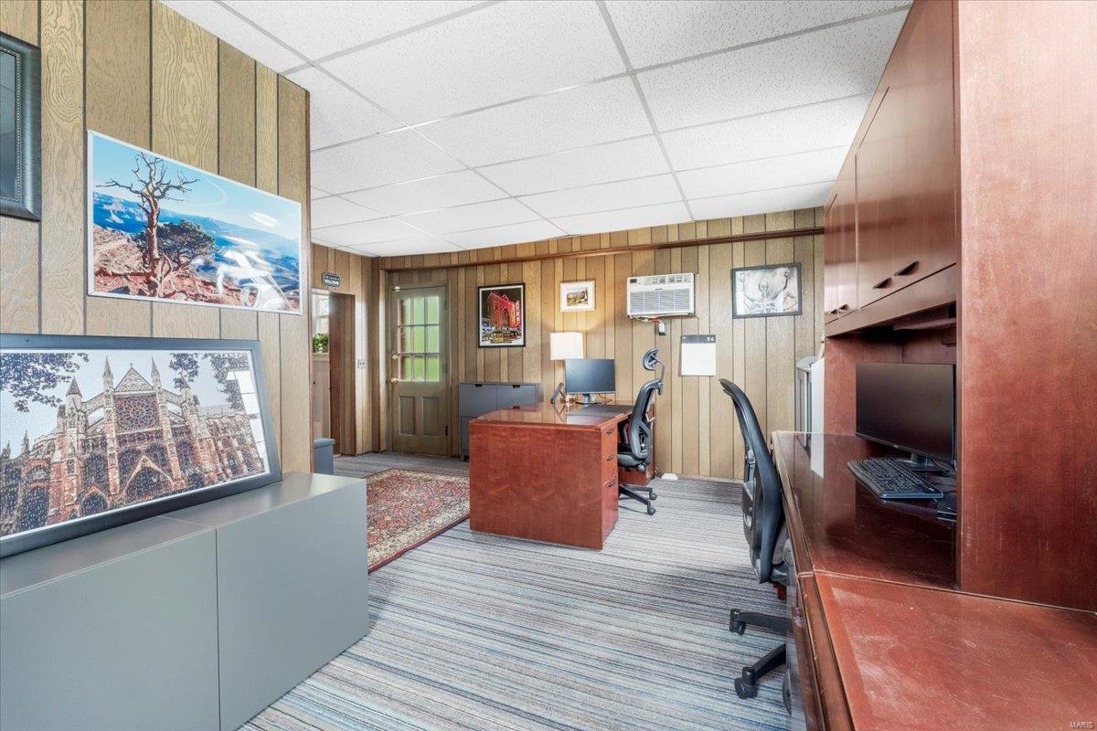 St Louis, Missouri 63135, United States, 3 Bedrooms Bedrooms, ,3 BathroomsBathrooms,Residential,Pending,118022