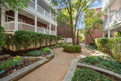 505 North And South Road 3C University City MO 63130
