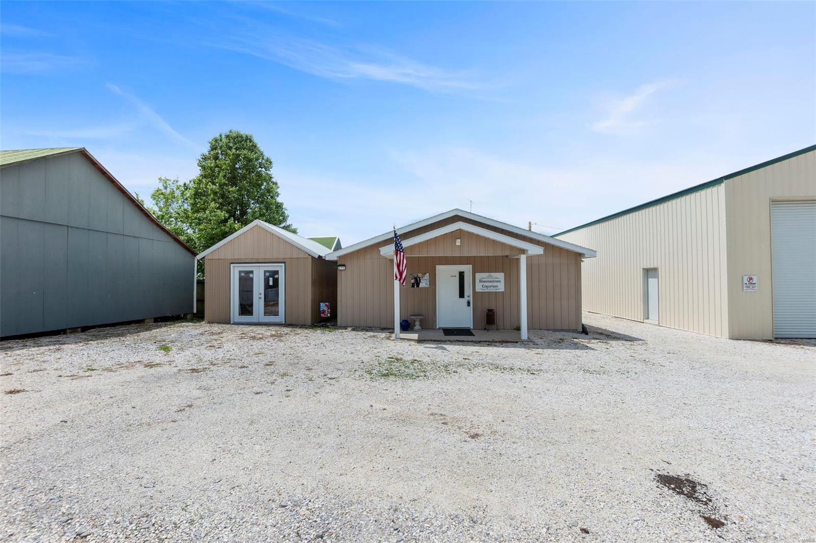 Shawneetown - Commercial Sale