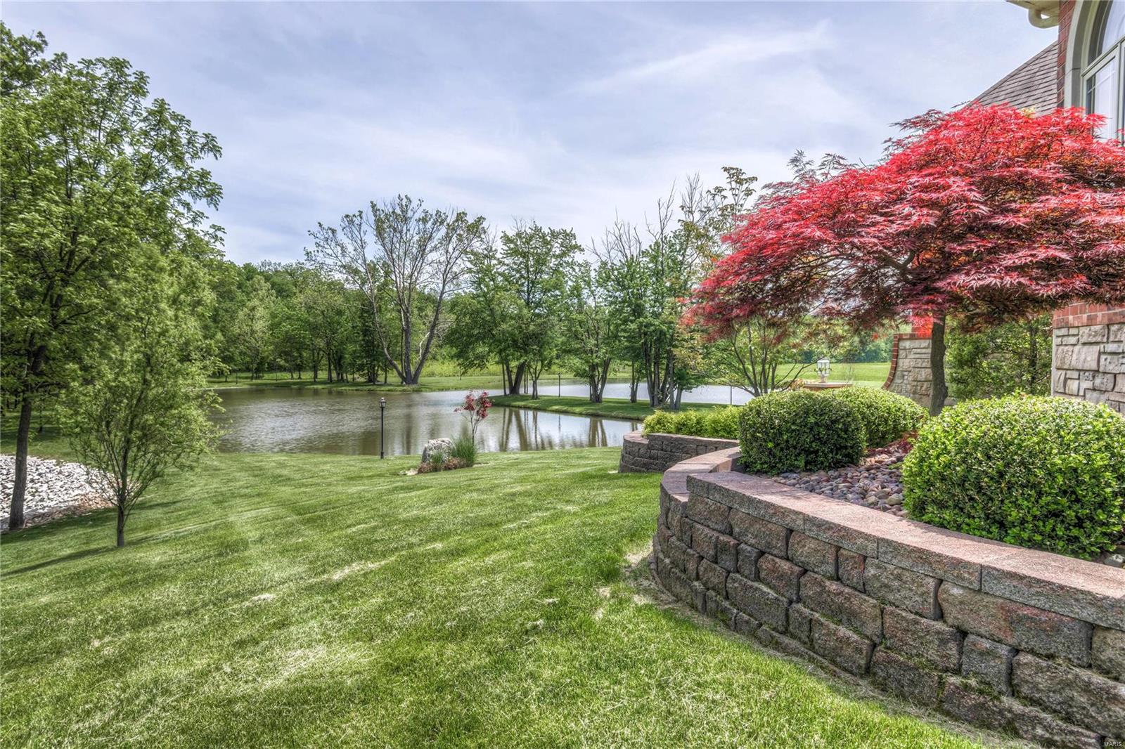 Summit Estate - Residential