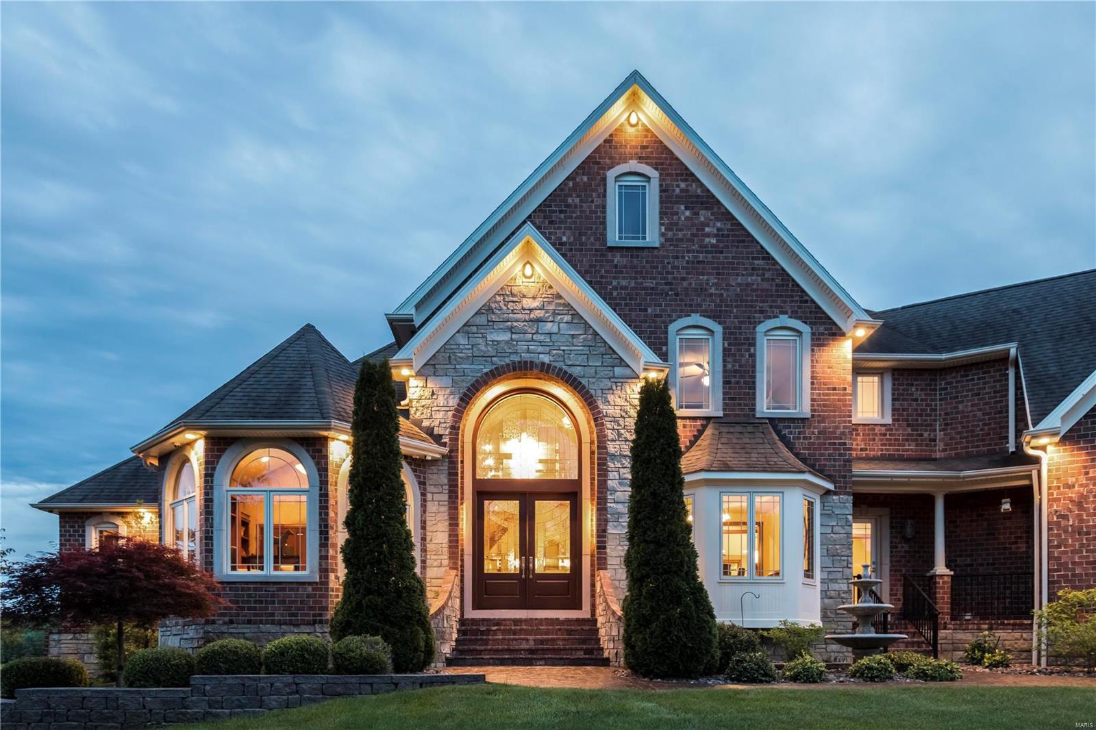 Summit Estate - Residential