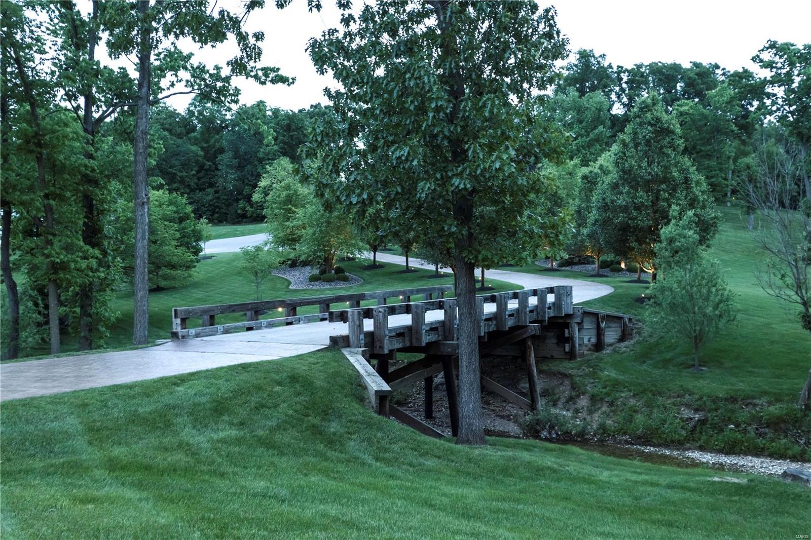 Summit Estate - Residential