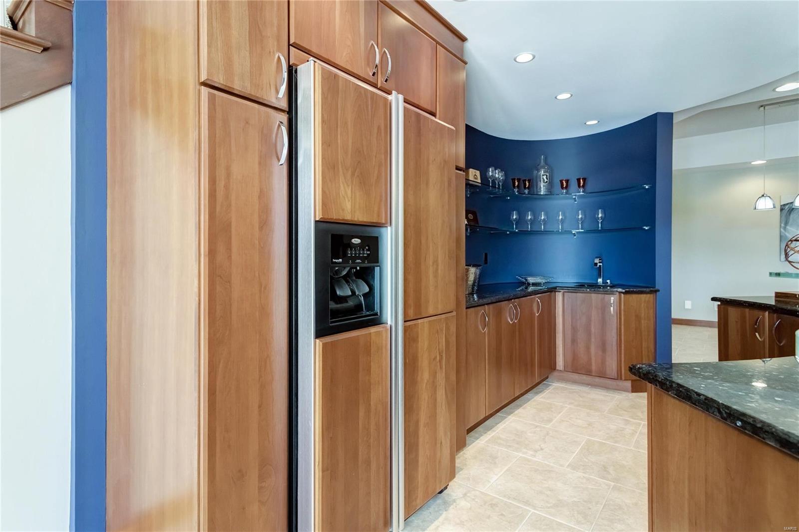 Summit Estate - Residential