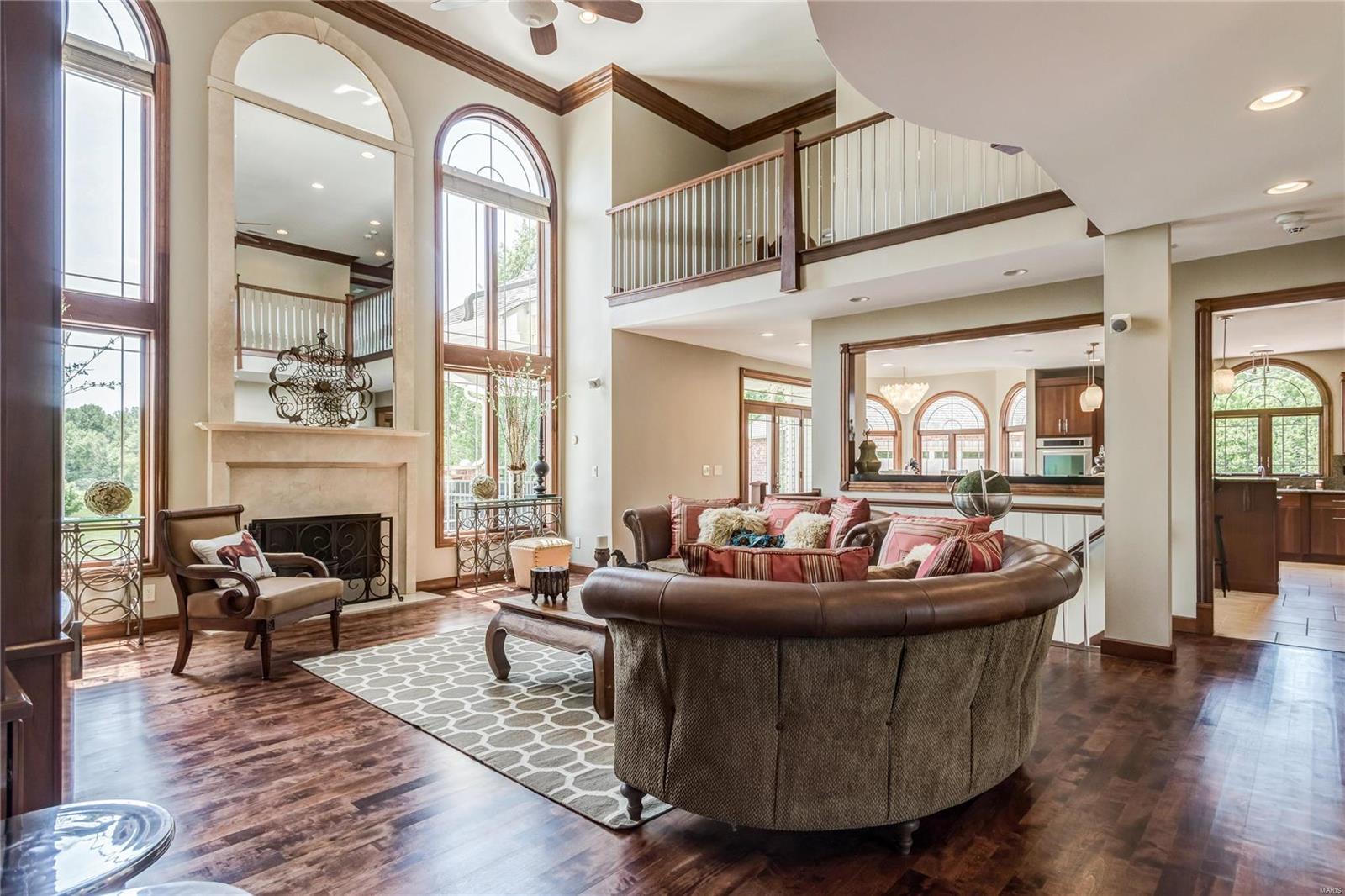 Summit Estate - Residential