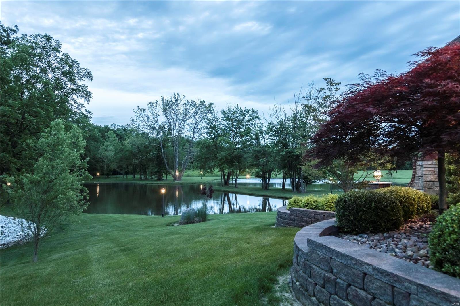 Summit Estate - Residential