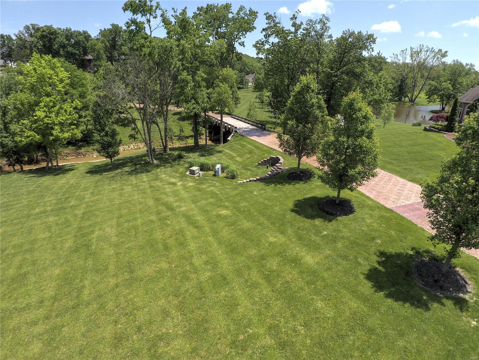 Summit Estate - Residential