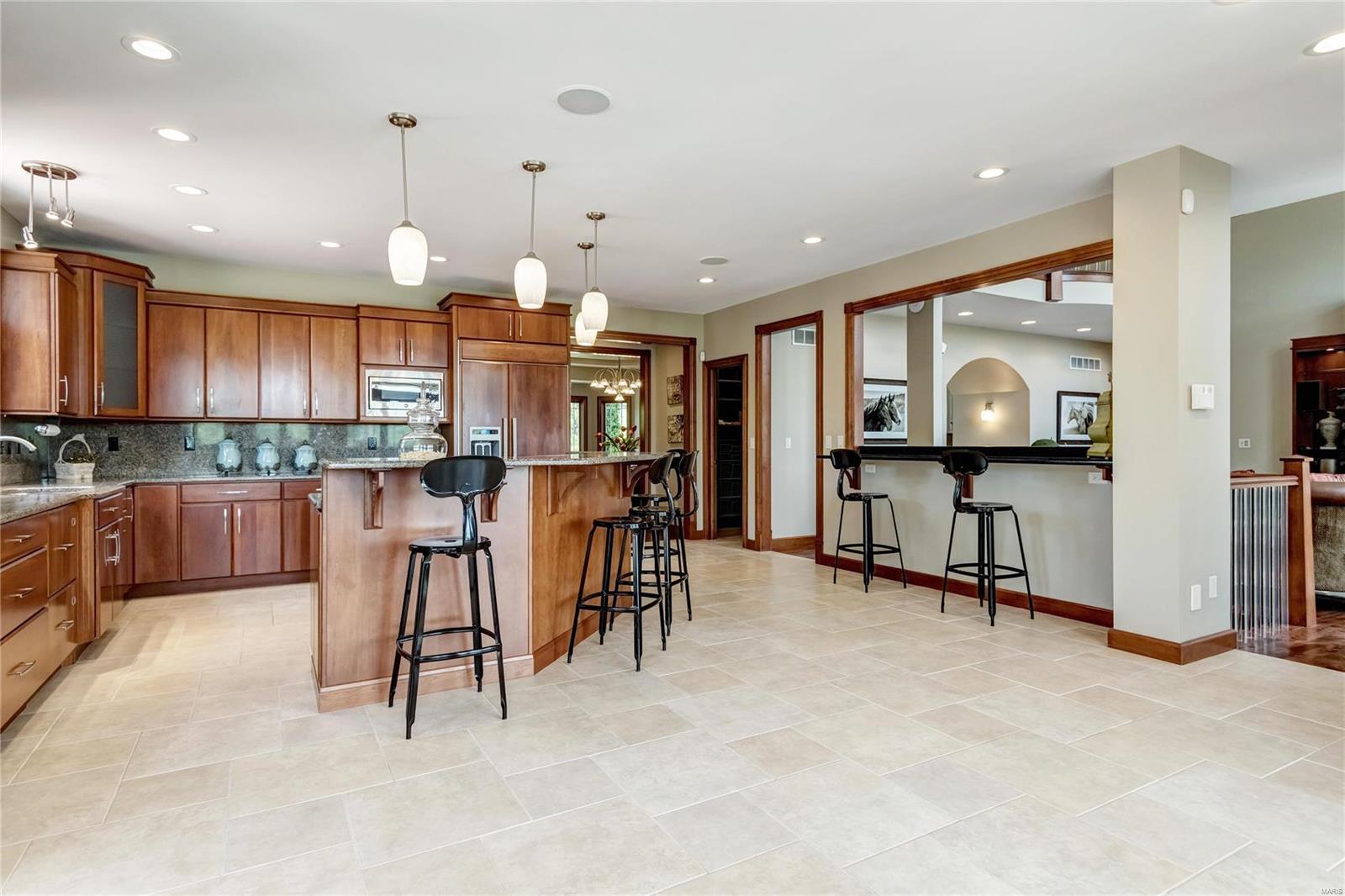 Summit Estate - Residential