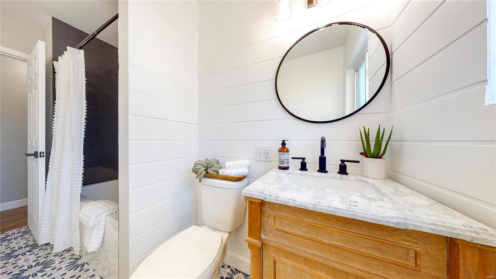 Riverside - Residential