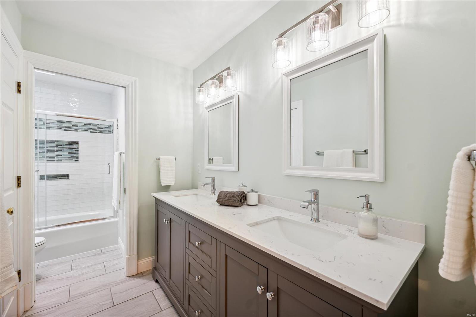 Waterford Place 4 Amd - Residential