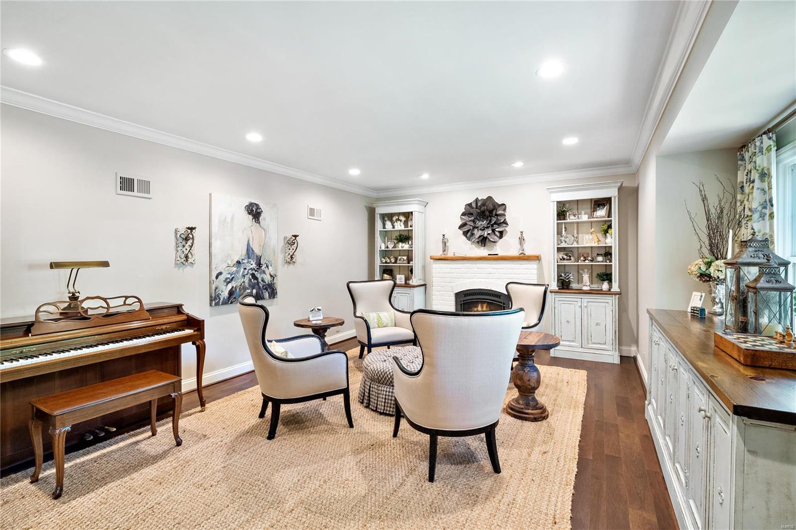 Ballas Acres - Residential