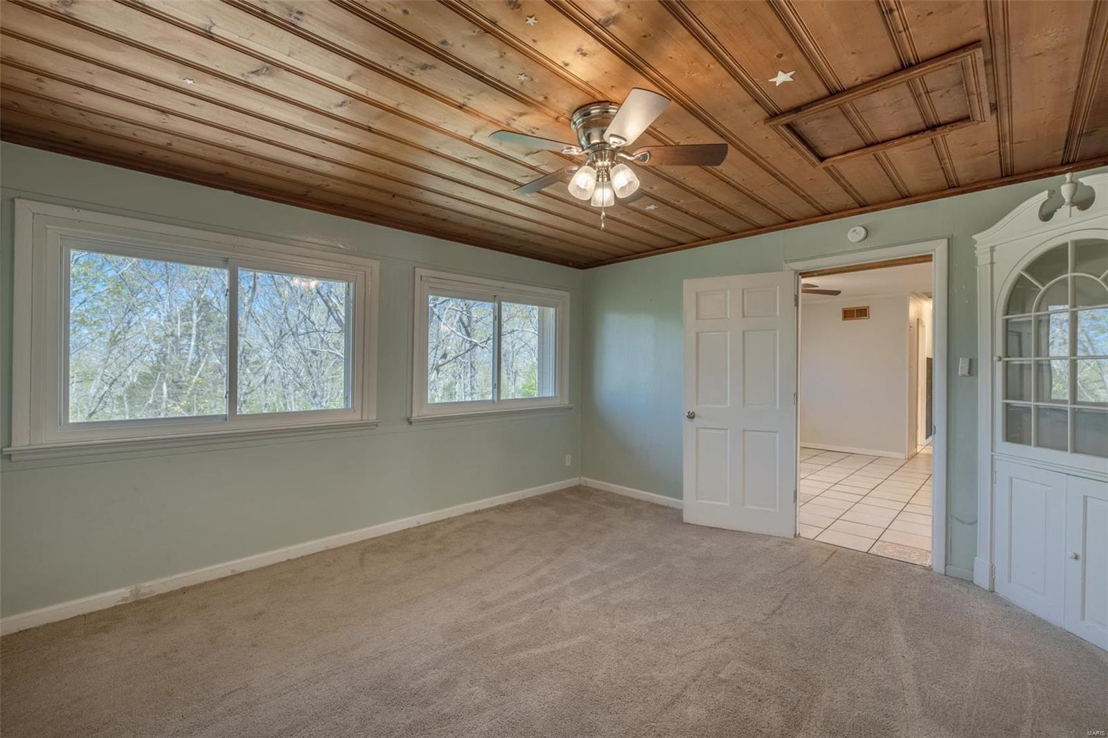 Lake Adelle 5 - Residential