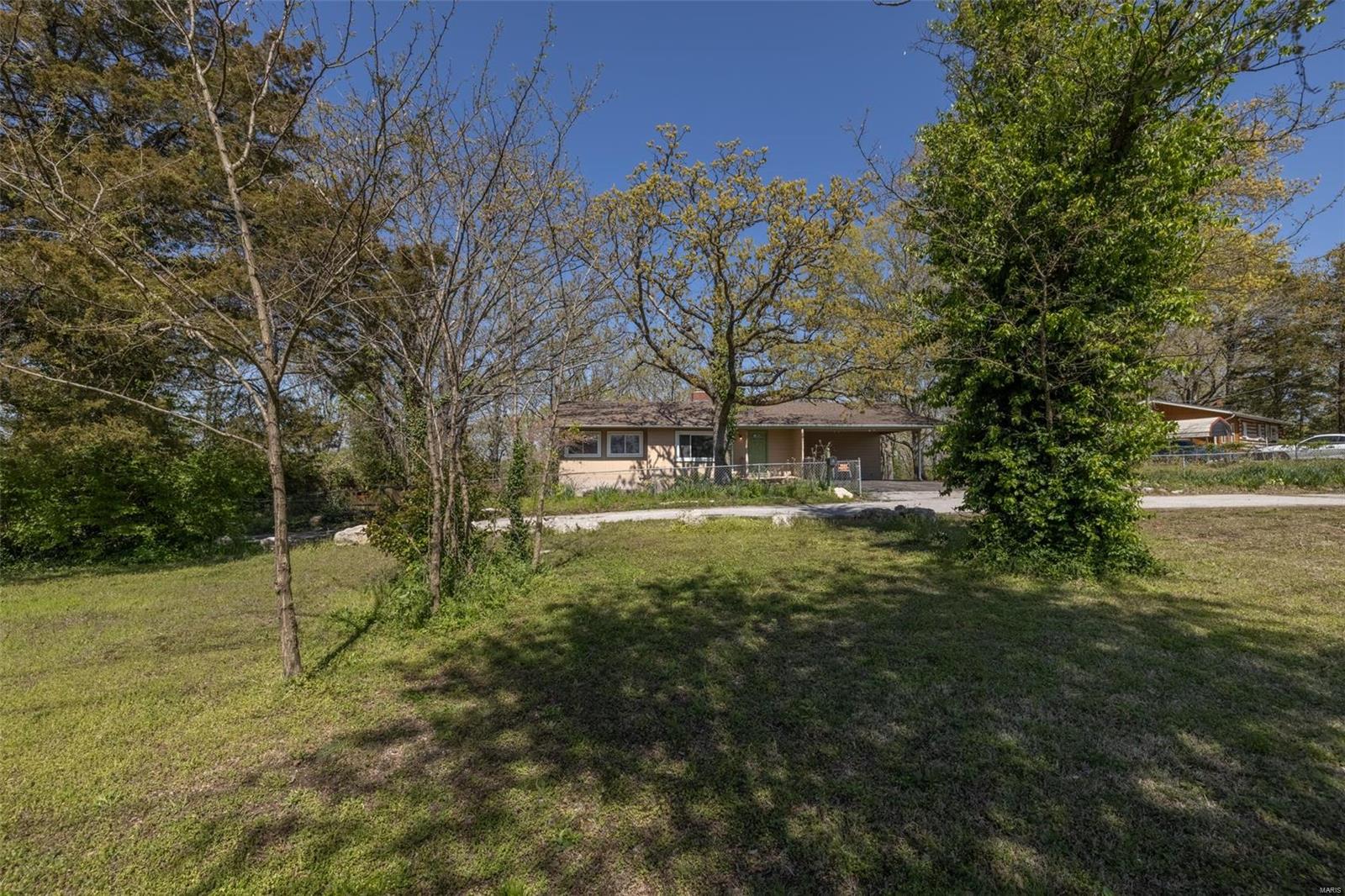 Lake Adelle 5 - Residential