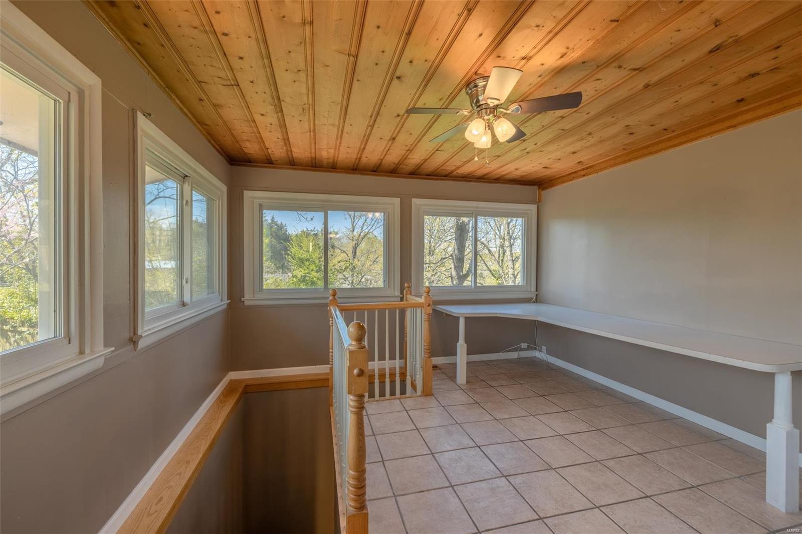 Lake Adelle 5 - Residential