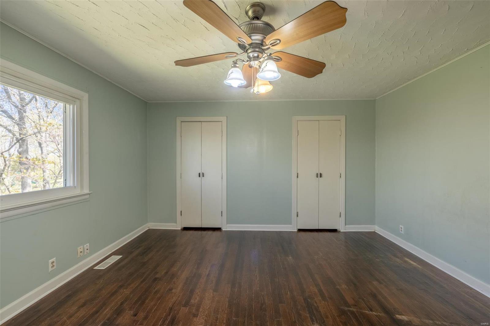 Lake Adelle 5 - Residential