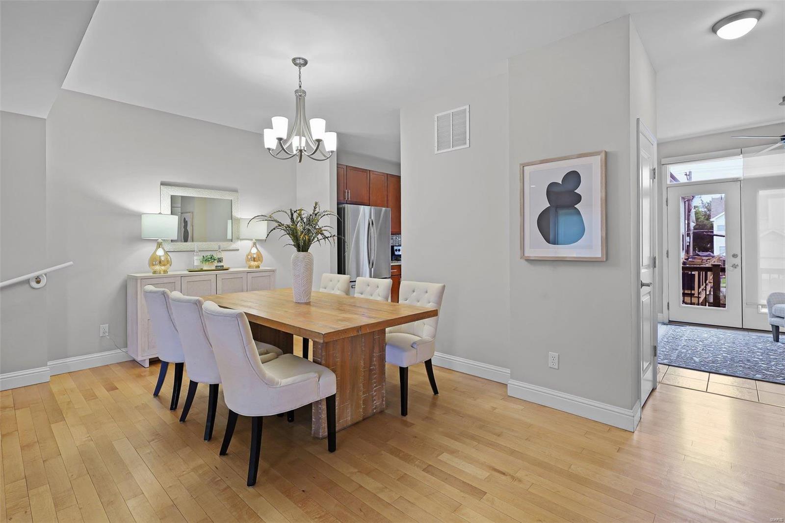 Riva Condos - Residential