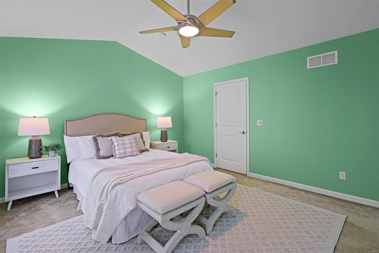 Riva Condos - Residential