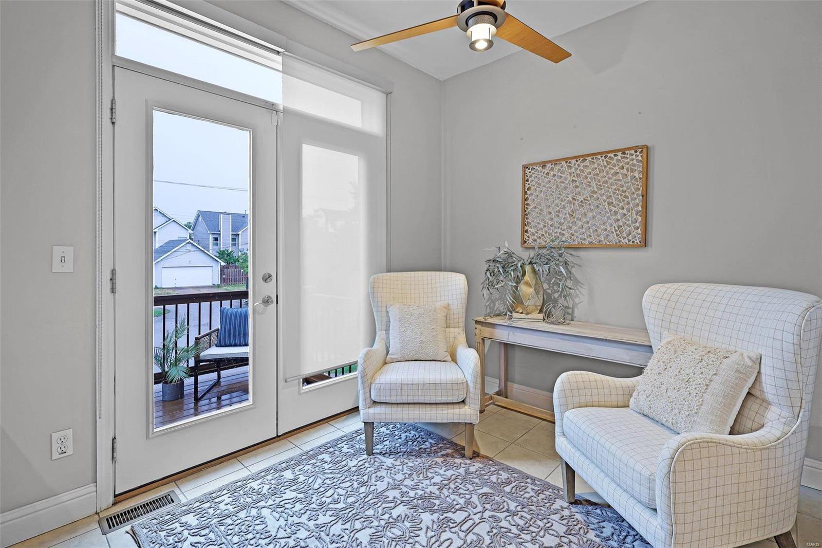 Riva Condos - Residential