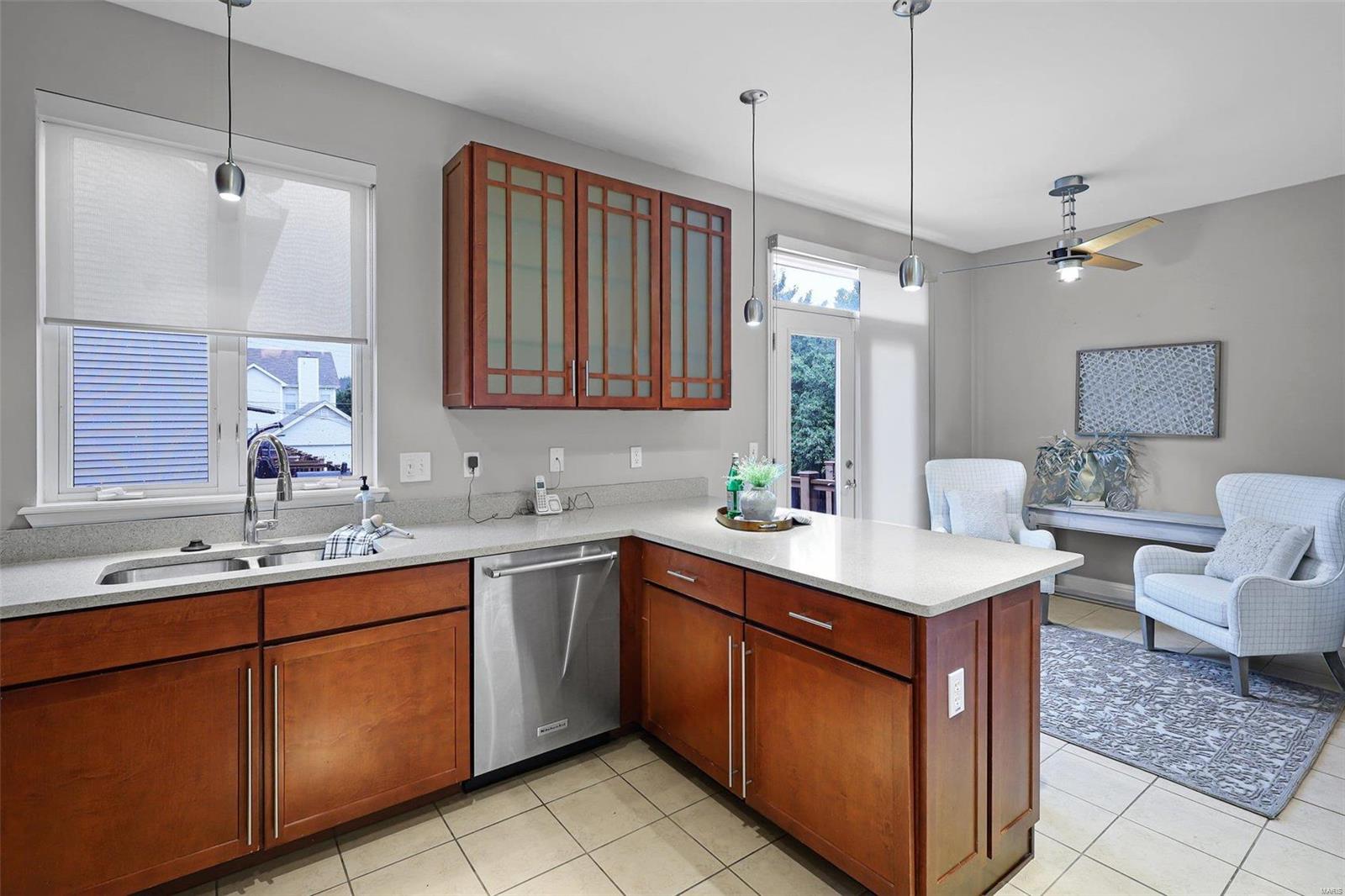 Riva Condos - Residential