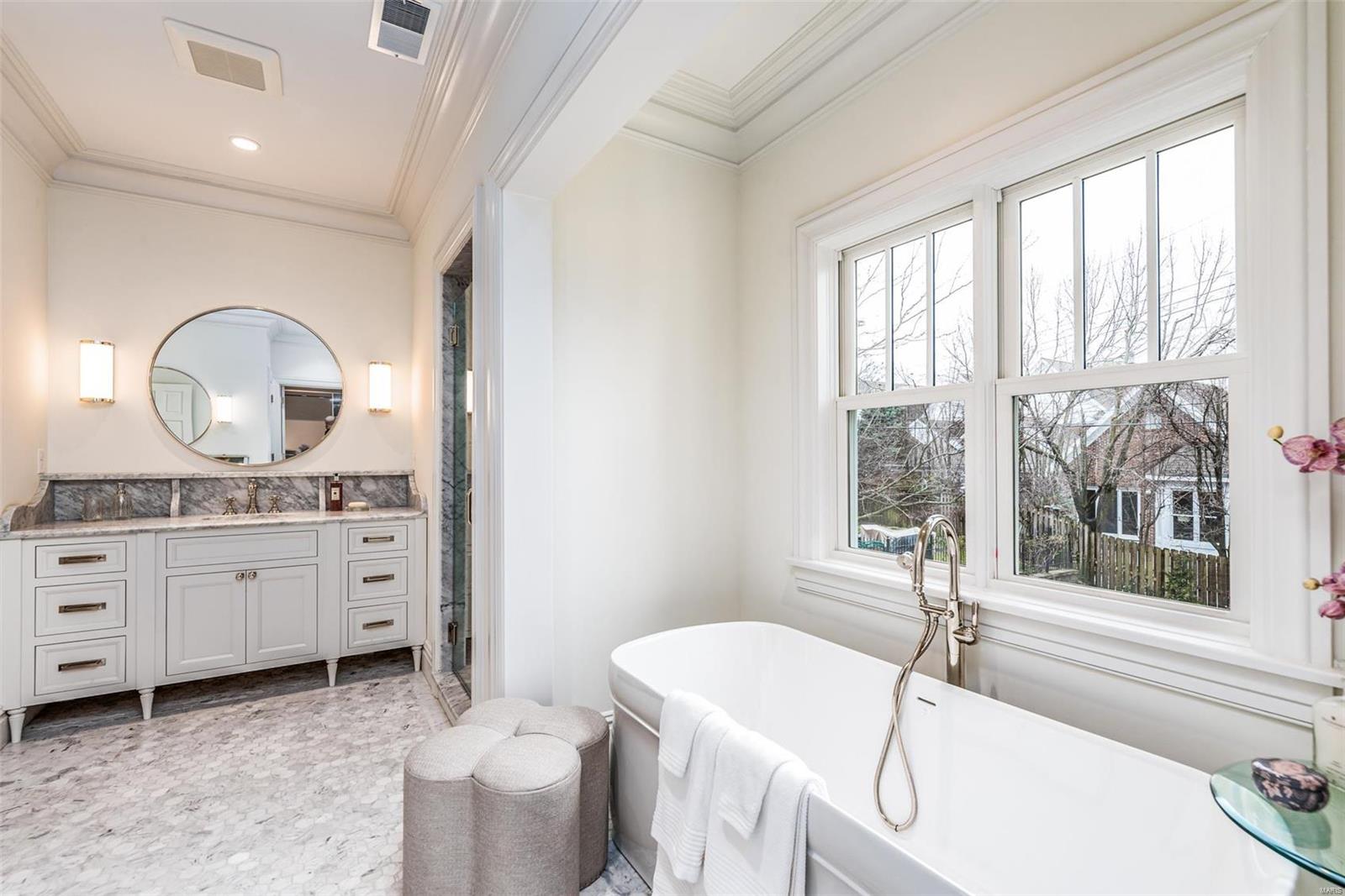 N Bemiston - Residential