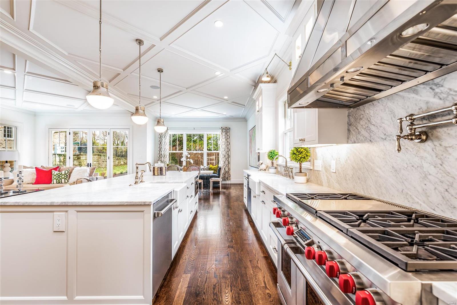 N Bemiston - Residential