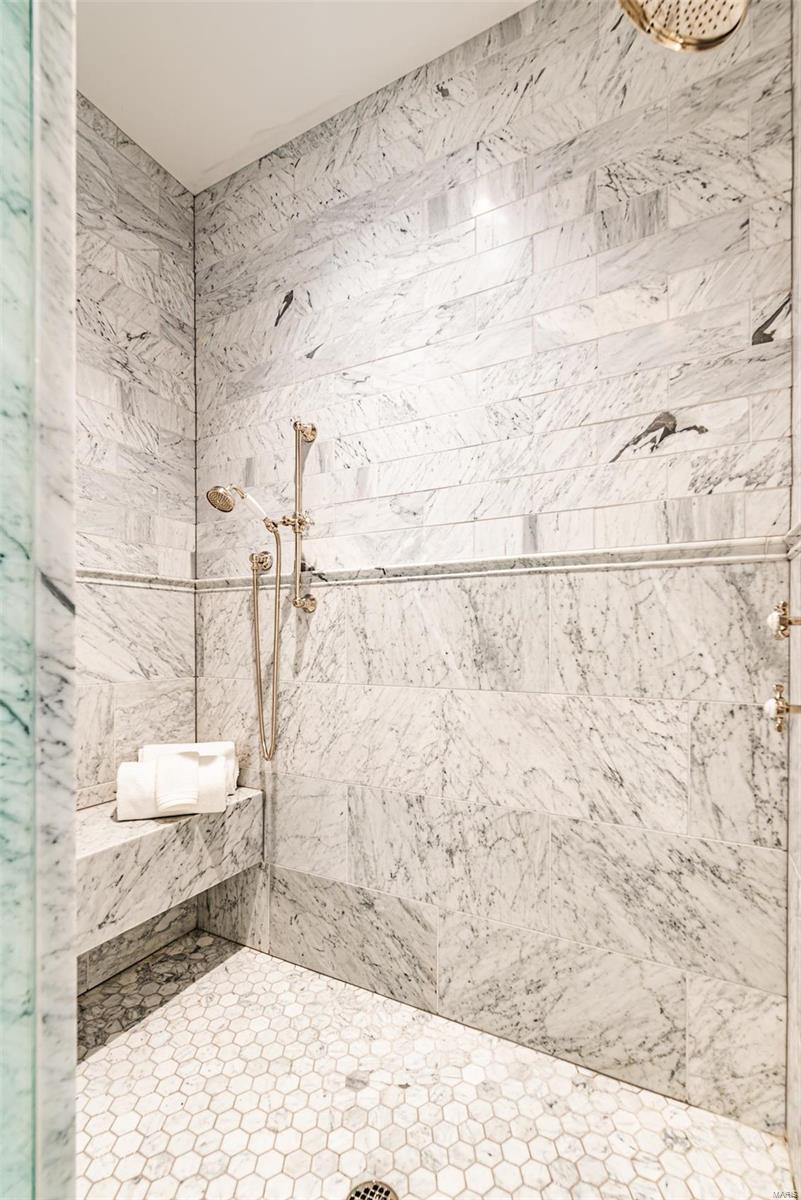 N Bemiston - Residential