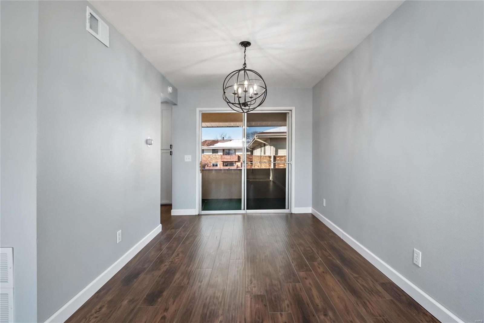 Carrollton Apts Unit 1 Condo - Residential