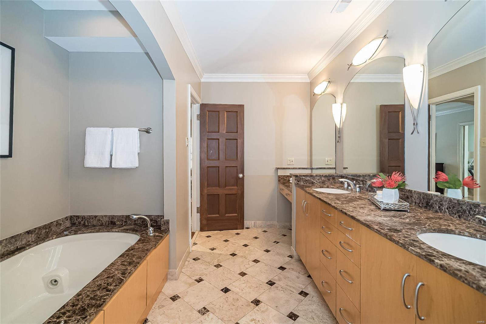 Lake Forest - Residential