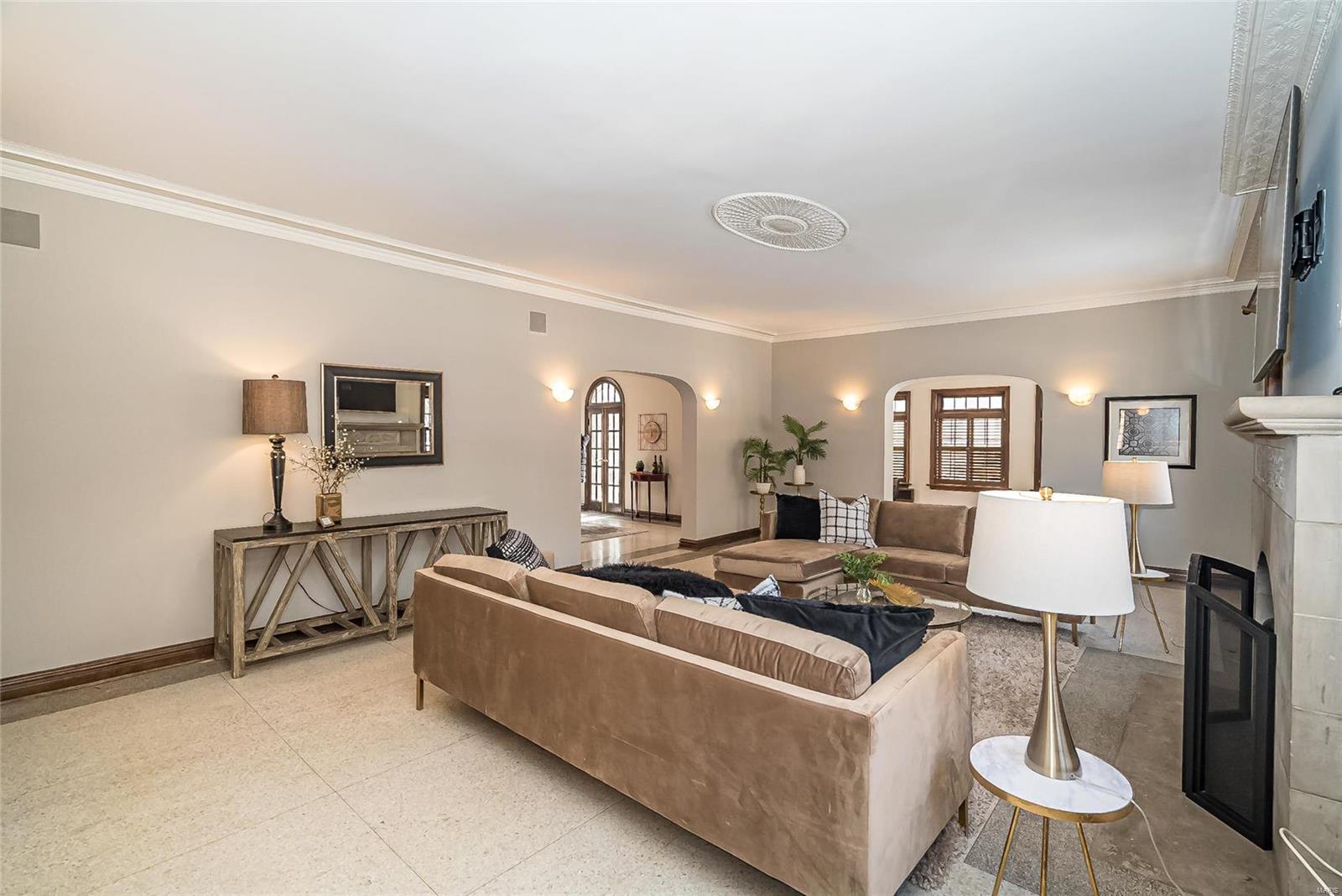 Lake Forest - Residential