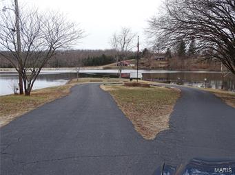 Potosi Lake - Residential