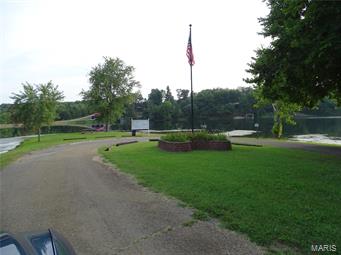 Potosi Lake - Residential
