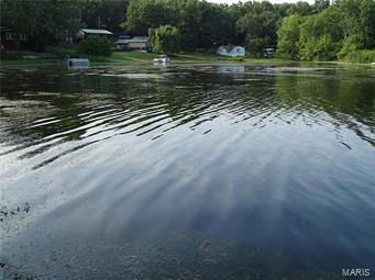Potosi Lake - Residential
