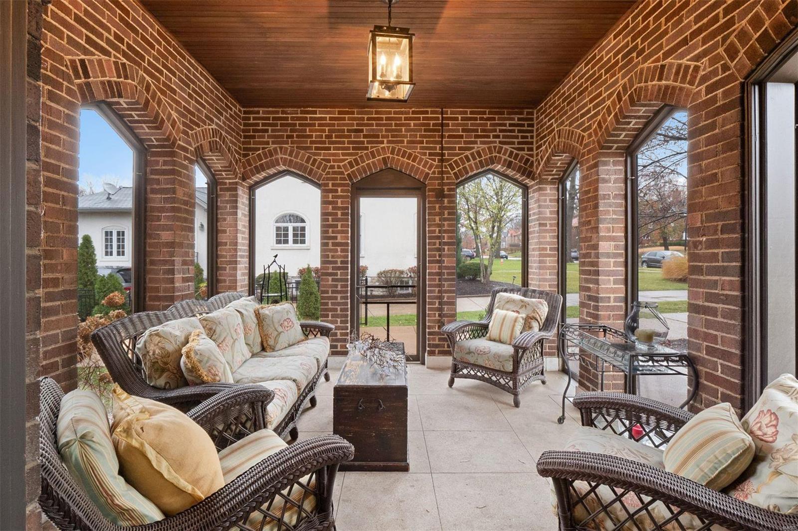 Maryland Terrace - Residential