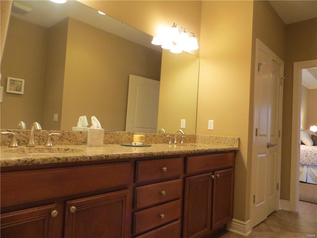 Villas Of Grantwood Lts 6a 6b 7a 7b 9a - Residential