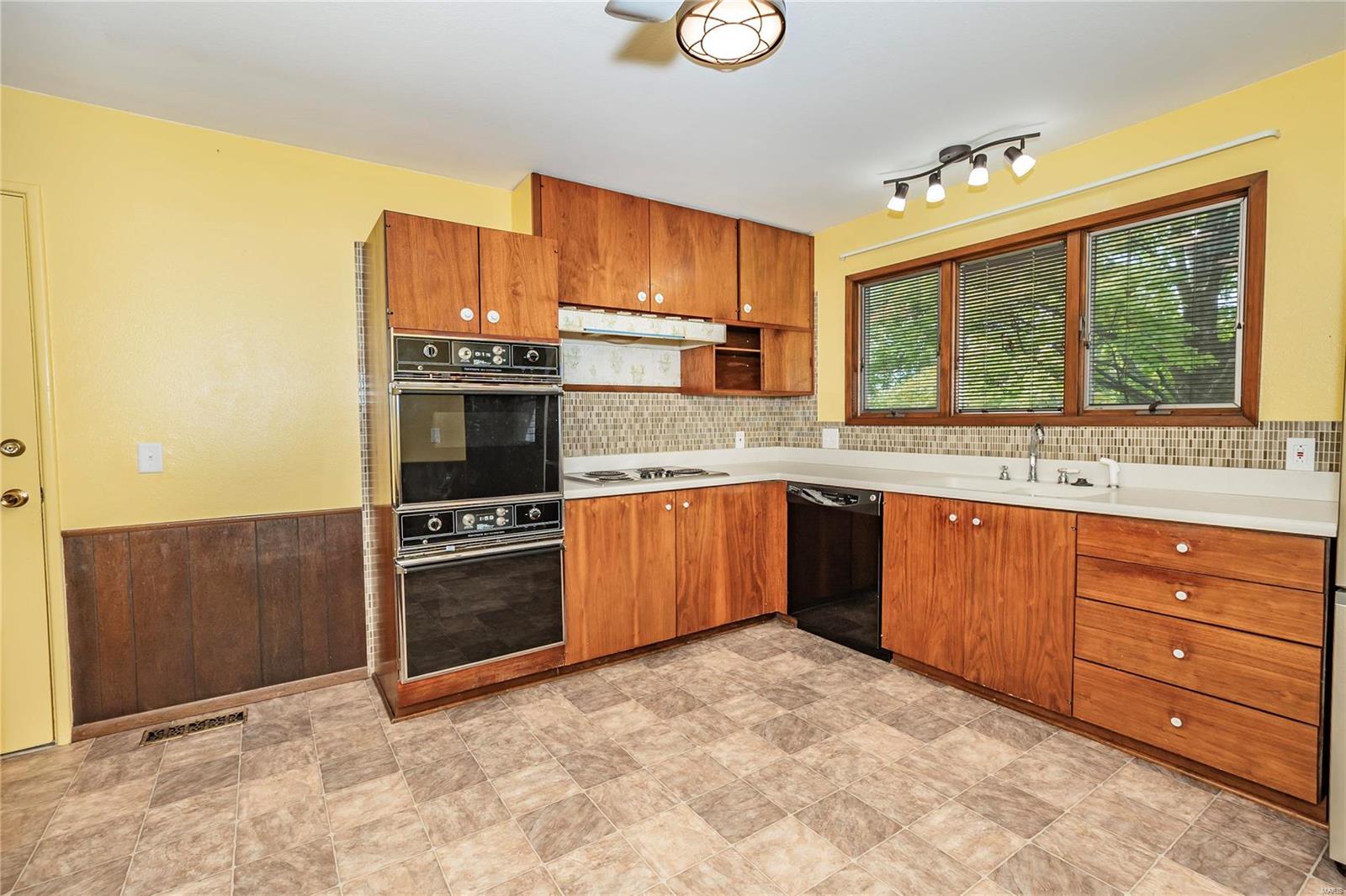 Paddock Estates Add 7 - Residential